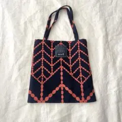 美品ミナペルホネン幾何学模様 ミニバッグ　ネイビー/オレンジ