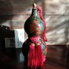 【高級感ある鉄刀木】木彫り ひょうたん 置物 飾り物 縁起物 蓋・紐付き 美品 高級感ある鉄刀木】木彫り ひょうたん 置物 飾り物 縁起物 蓋・紐付き