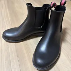 レインブーツ