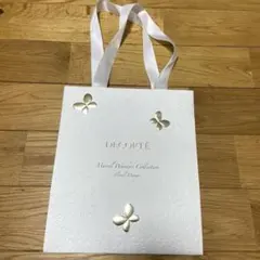 Item thumbnail for item 627005ea-a36f-45fd-99d2-34b605c94a90