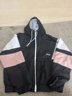 FILA フード付きジャンパー ブラック/ピンク