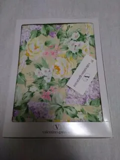 新品☆バレンチノガラバーニ　花柄エプロン　イエロー系　ヴァレンティノ　高島屋