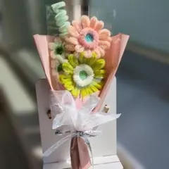 モールフラワー✿グリーンとピンクガーベラ 枯れない花 母の日 ギフト