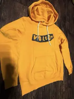 VOLCOM ボルコム 古着 ストリート パーカー M カジュアル スウェット