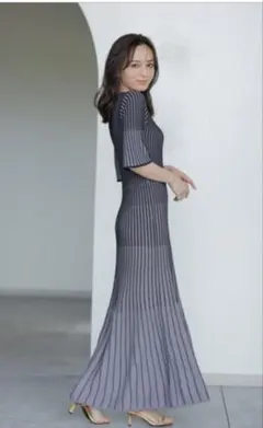 【美品anuans】バイカラーリブニットフレアワンピース