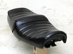 GB350S 黒皮ノーマル タックロールシート/レザーNC59ブラック GB350S 黒皮 タックロールシート/レザーNC59ブラック - メルカリ
