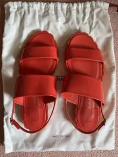 フェラガモ　サンダル　オレンジコーラルパテント