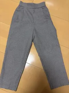チェック柄パンツ　sサイズ
