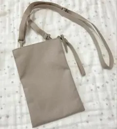 無印良品　撥水ミニサコッシュ