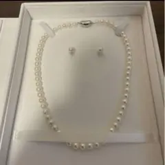 未使用⭐︎ジェムグレーディングシステムジャパン アコヤ真珠ネックレス&ピアスセット