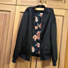 ローリーズファームリバーシブルジャンパー