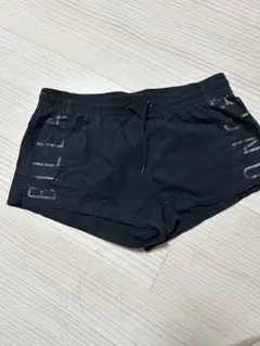 Billabong ブラックショートパンツ サイズ8