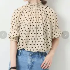 【美品】Spick & Span シアードットシャーリングブラウス ベージュ