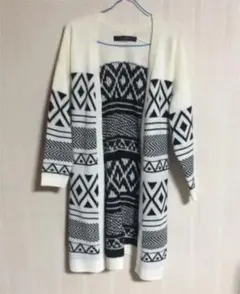 ニットカーディガン