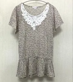 花柄カットソー　チュニックのサムネイル
