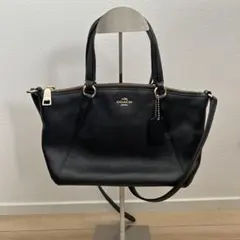 COACH ブラック レザー ショルダーバッグ