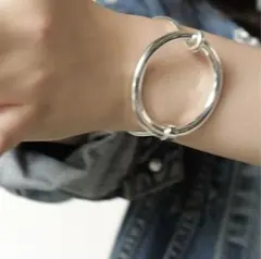 JADE VENTURI サークルモチーフバングルのサムネイル