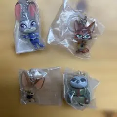 ズートピア　めじるしアクセサリー　キャラクター4体セット