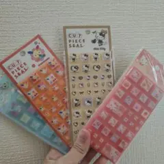 【正規品】タイルシール　４枚セット　キティちゃん　ウサハナ　シナモンロール