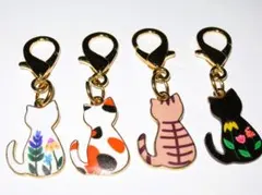 NO.2948☆はこ猫 クリスマス ハンドメイドキーホルダー チャーム