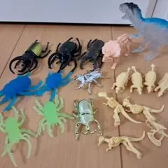 昆虫 恐竜 フィギュア まとめ売り