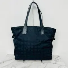 CHANEL シャネル　ニュートラベルライン　トートバッグ　ハンドバッグのサムネイル