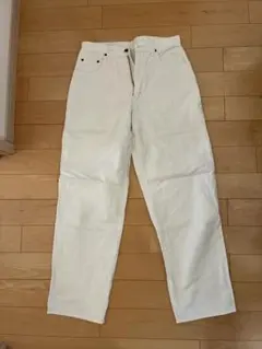 Item thumbnail for item 7d0cef0e-5a44-4738-975d-17289facdd2d