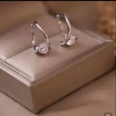 【値下げ！】ローズゴールド シルバー　フープピアス クリスタル装飾　2点セット