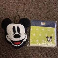 【新品・未使用】ハンドタオル　ミッキー