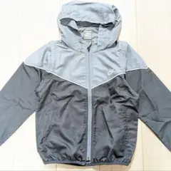 Item thumbnail for item 176ad1af-7aea-4051-b9d1-9d3b8bb68122