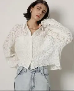 Item thumbnail for item 6ca52c7a-ff68-40a4-b2db-5a4e9287d760