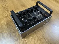 ALBIT A1992B Pro 美品 箱付き ケース付き ベースプリアンプ 美品25'11月購入】ALBIT A1992B pro - メルカリ