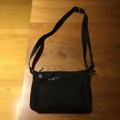 Baggallini ショルダーバッグ ブラック サコッシュのサムネイル