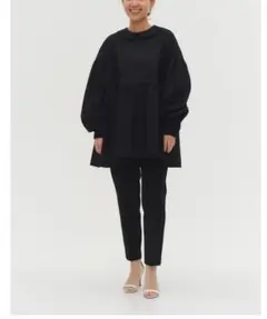 2026年最新】yori ブラウスの人気アイテム - メルカリ