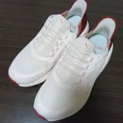 9/19・20・21日発送分のみPUMA ソフトライド スニーカー 　スッとIN