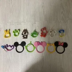 ディズニー　シリコンキャラクター ストラップ 13個セットのサムネイル