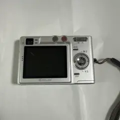 CASIO EXILIM EX-Z40 シルバー デジタルカメラのサムネイル