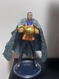 ワンピース ドフラミンゴ フィギュア