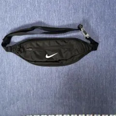 NIKE ウエストポーチ ボディバッグ ブラック