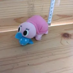 カバヤ プルプルウォーキービッツ シュワかめ ピンク色 - メルカリ