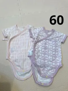 ユニクロ　ベビー肌着　60 半袖　女の子