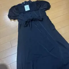 洋服 フリル付き 黒 ワンピース ガーリー レディース