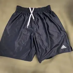 adidas ショートパンツ 黒　Lサイズ
