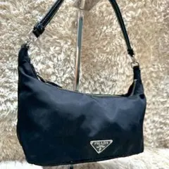 【美品】PRADA ワンショルダー アクセサリーポーチ 三角ロゴ ブラックのサムネイル