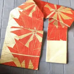 名古屋帯（クリーム＆朱色＆金の織色・）のサムネイル
