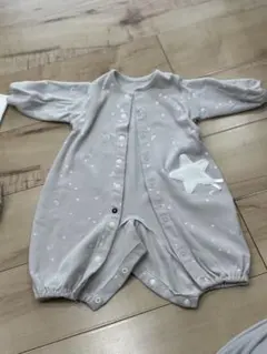 ロンパース ホワイトグレー　70〜80cm