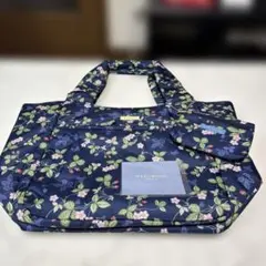 WEDGWOOD ワイルドストロベリーポーチ付きトートバッグ ネイビー