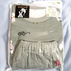 ユニクロ　めがねうさぎ半袖パジャマ　90 新品