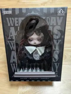 POP MART WEDNESDAY SKULLPANDA フィギュア