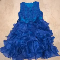 最終値下げ！美品　青いフリルドレス 150cm